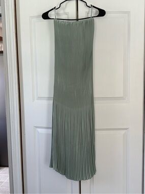 Babaton Mint Pleated Midi Skirt